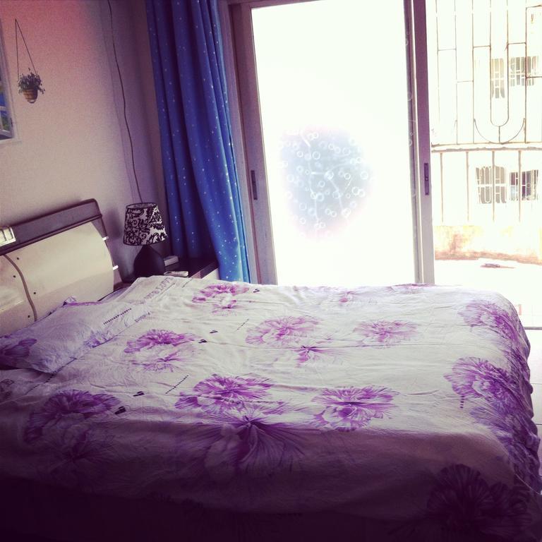 שיאמן Backyard Youth Hostel חדר תמונה